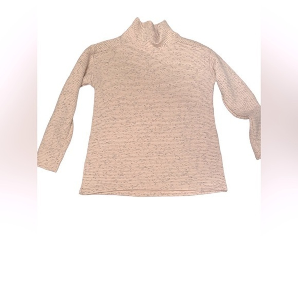 Women’s heather pink long sleeve short turtleneck thick shirt medium/ large